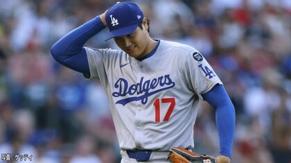 マウンド上で笑みも…大谷翔平2023年WBC以来の対決でトラウトを三振斬り！打っては初回三塁打から生還で“二刀流”自らアシスト