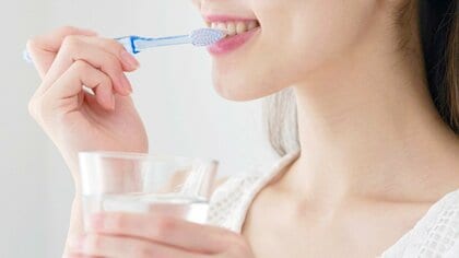 たった30ｍLの水があれば歯は磨ける！歯科医が勧める災害時の口腔（こうくう）ケア術　水も歯ブラシも使えない場合の対処法も