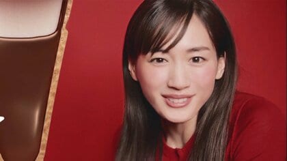 綾瀬はるか“アナウンサー”に“プリティー”バージョン？ 15年目の「アイスのかぶりつき」に自信たっぷり