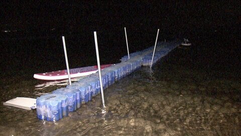 福島・猪苗代湖で水上バイクが転覆　17歳高校生が死亡、運転していた24歳男性は意識不明