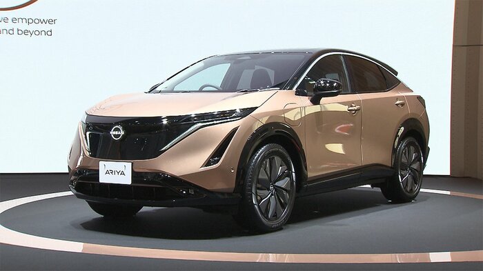 日産初のクロスオーバーEV「アリア」