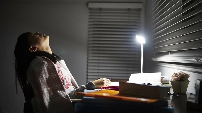 「中学卒業まではエナジードリンクは飲まないで」薬物依存専門医が警鐘。子供がカフェインを常用することの深刻な弊害｜FNNプライムオンライン