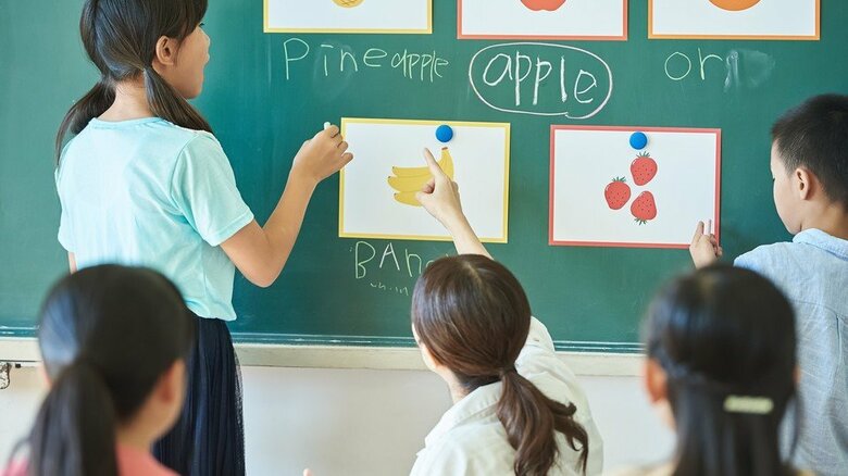 英語を話せない先生は、どう英語授業をすればいいか？ 2020年から小学校で英語教育が本格スタート｜FNNプライムオンライン