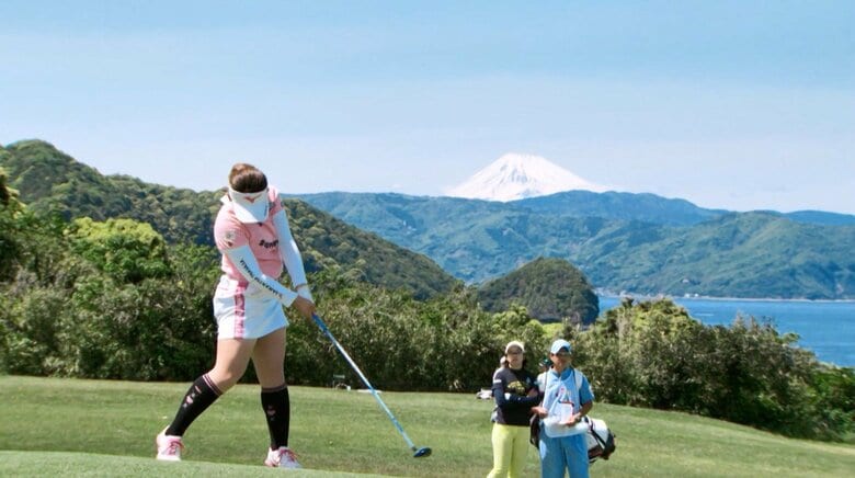 『世界ゴルフ百選』にも名を連ねる川奈ホテルゴルフコース 富士コース