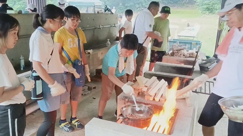県フードバンクが企画したサマーキャンプ