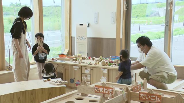 一方で保育士の負担が増えるのではないかと心配する声も