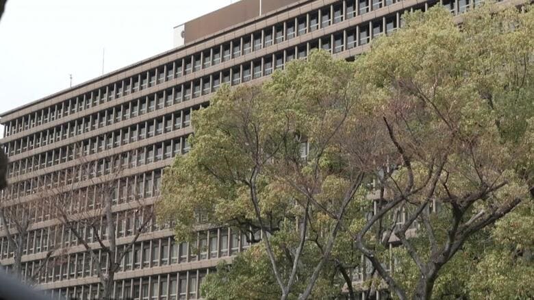 交際相手の生後4カ月の娘を揺さぶって暴行した罪に問われた男性に”無罪判決”　誰もいなくなった5分の間に犯行疑われ…揺さぶられっ子症候群（SBS）めぐっては無罪判決相次ぐ｜FNNプライムオンライン