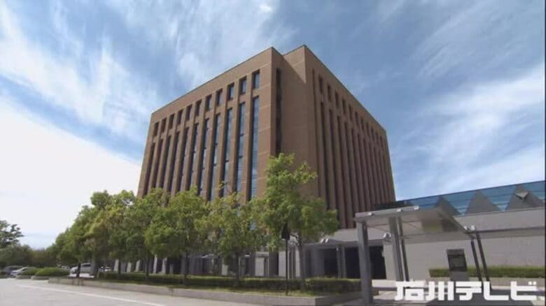 約260円相当のスルメのお菓子を万引きか92歳の男を現行犯で逮捕…当時の所持金は1万5000円｜FNNプライムオンライン