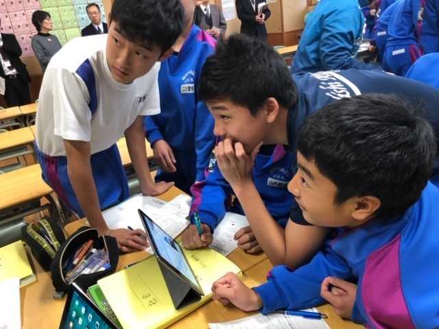 西会津中学校の中学生たち