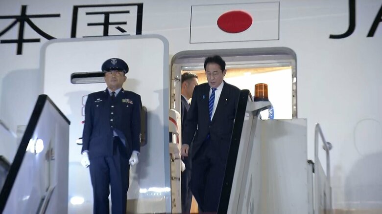 日本時間30日未明にエジプト・カイロに到着した岸田首相
