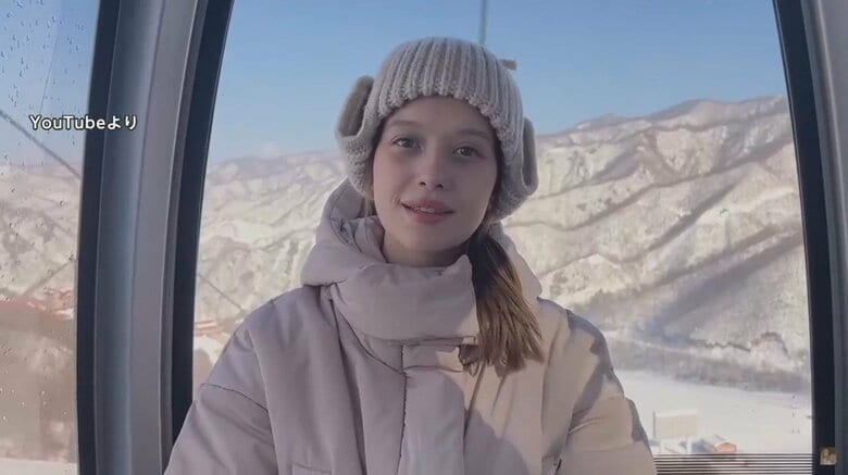 北朝鮮ツアーを宣伝するロシア人ブロガー（YouTubeより）