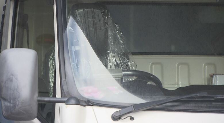 押収されたごみ収集車