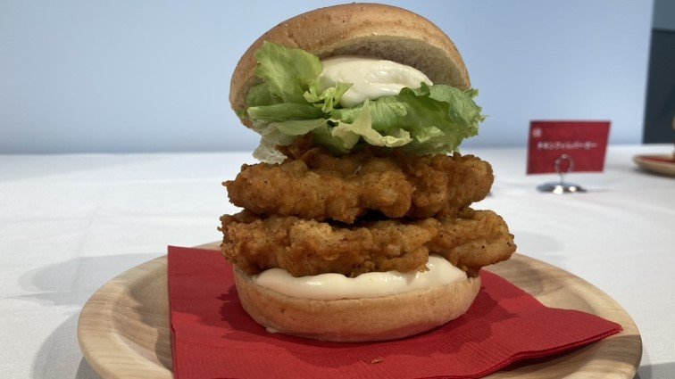 ケンタッキーが「サンド」から「バーガー」に名称変更へ