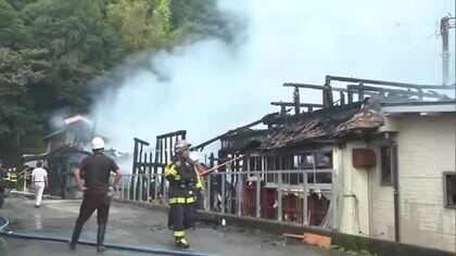 串間市で住宅や倉庫など計4棟を全焼　 けが人なし