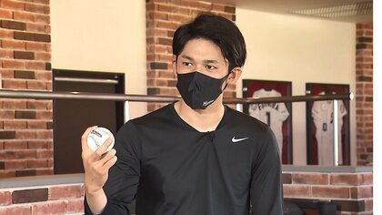 【驚きの新事実】佐々木朗希が明かす魔球フォークのヒミツ「新たな握り」と「リリースポイントでの投げ分け」