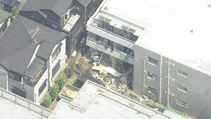 「ドカンという音が…」千葉・市川市のマンションで爆発　ガス漏れが原因か　22人ケガ、100メートル先の中学校でも窓ガラス割れる