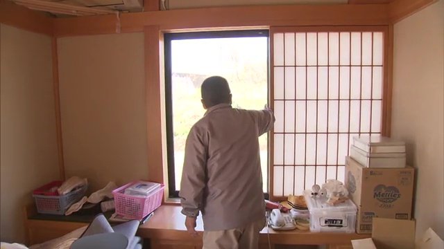 震災前に住んでいた町内の家に戻る準備を進める