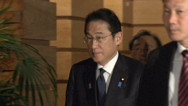 【速報】岸田首相公邸に戻る　“異例”のホテル泊は一晩に　「水回りのトラブル」が原因｜FNNプライムオンライン