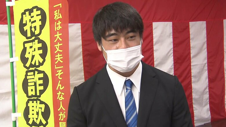 取材に応じる帝京大学アメフト部・松本陽さん