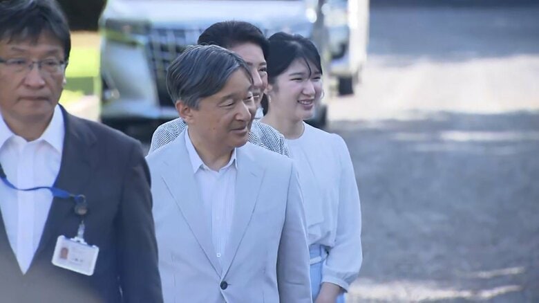 御料牧場に到着されたご一家　5月2日
