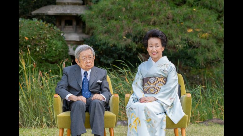 常陸宮邸にて（2022年10月21日） 宮内庁提供