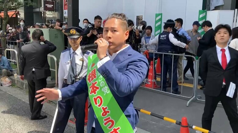 乙武氏陣営の演説中にスピーカーを使って批判していたという（4月16日撮影　提供：乙武ひろただ選挙事務所）
