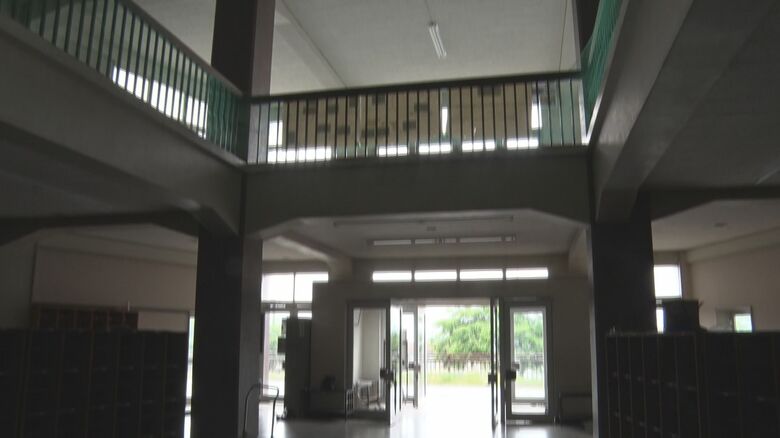 旧城北小学校　昇降口の吹き抜け