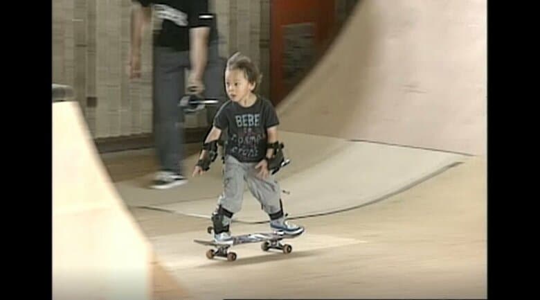 2003年（当時4歳）地元・村上市で開催されたスケボー大会に出場