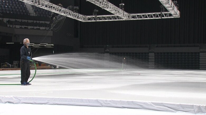 水を撒いて氷になる