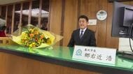 奥州市、郷右近浩新市長が初登庁「新しい奥州市をつくる」　岩手県