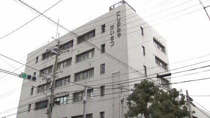 警察官が運転の車とバイクが衝突　バイク運転の41歳男性死亡　「出勤途中だった」51歳警部補を現行犯逮捕