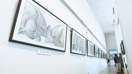 穏やかで激しい“闘牛”の水墨画展　6月に久慈で全国闘牛サミット　岩手県滝沢市