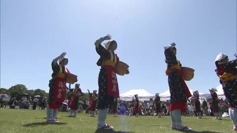 岡山後楽園で“茶つみ祭”　伝統的な衣装の「茶つみ娘」が踊り披露【岡山】