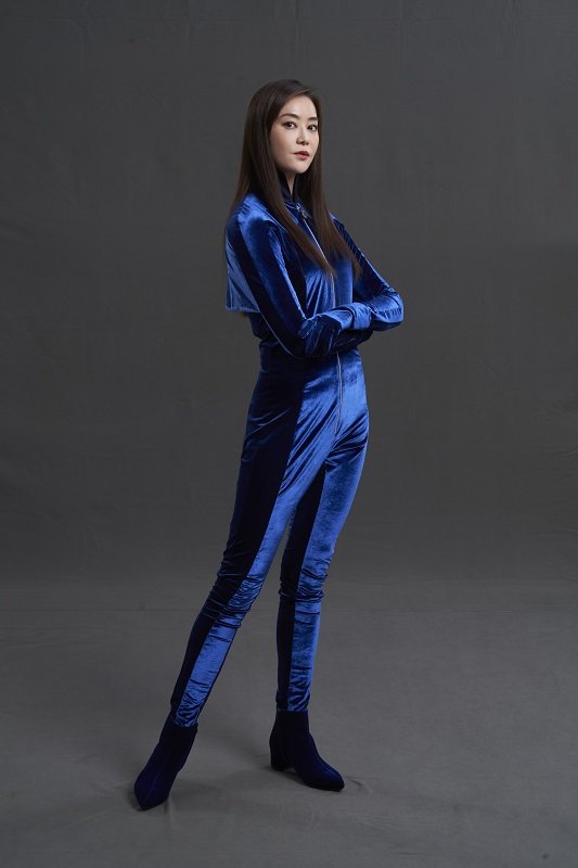 観月ありさ セクシー“泥棒スーツ”は「全身ピチピチで…」休養中の深田恭子へお見舞いコメント 『劇場版 ルパンの娘』に