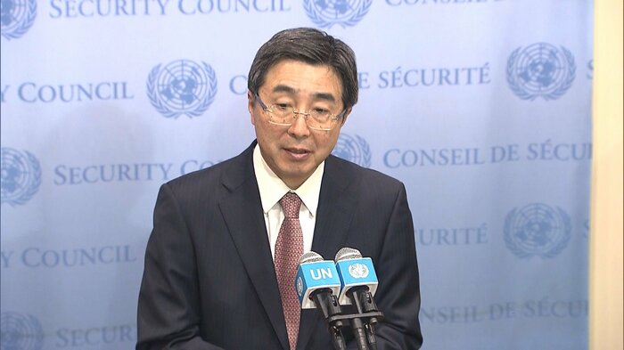 演説する石兼公博 国連大使