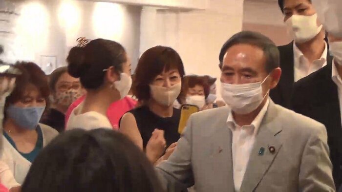 地元の神奈川県連女性局スタッフを激励