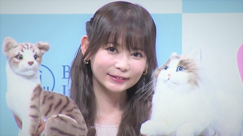 ネコに似てきた？愛猫家の中川翔子 自分は「化け猫」…ネコのために“専用トイレ”5台設置