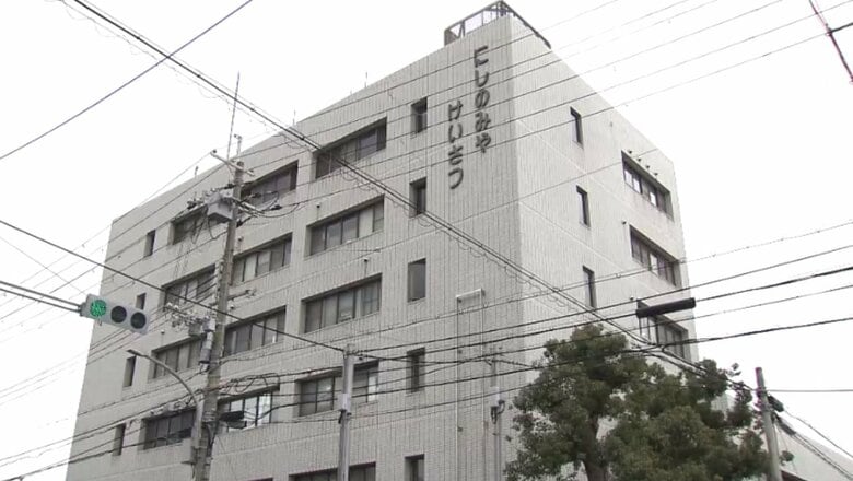 警察官が運転の車とバイクが衝突　バイク運転の41歳男性死亡　「出勤途中だった」51歳警部補を現行犯逮捕｜FNNプライムオンライン