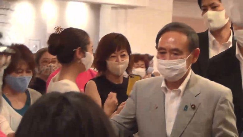 地元の神奈川県連女性局スタッフを激励