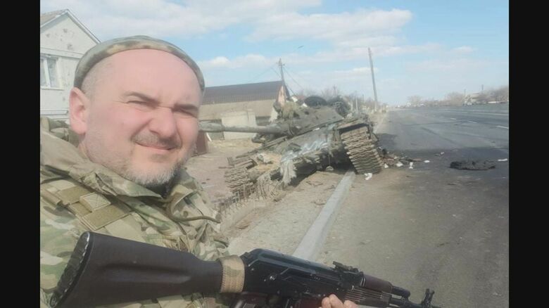 戦地のイゴールさん（提供写真）
