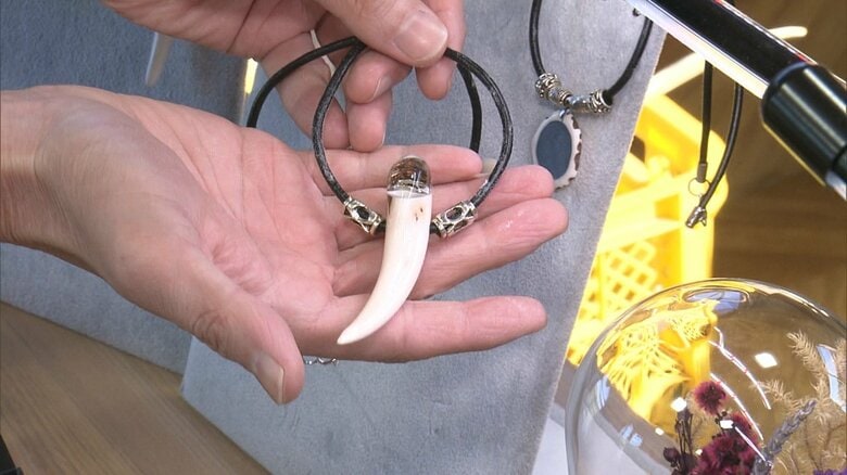 ニスは塗らずにつやを出す