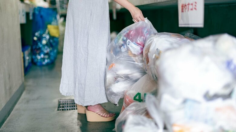 ごみ捨て場はマナーの意識が出やすい（画像はイメージ）