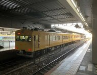 さようなら「食パン電車」旧国鉄型車両１１５系G編成ラストランへ　別れ惜しむサバ寿司駅弁も販売【岡山】