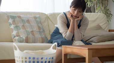 30代以下専業主婦の7割が「罪悪感ある」 “女性活躍”で見失っているモノとは…