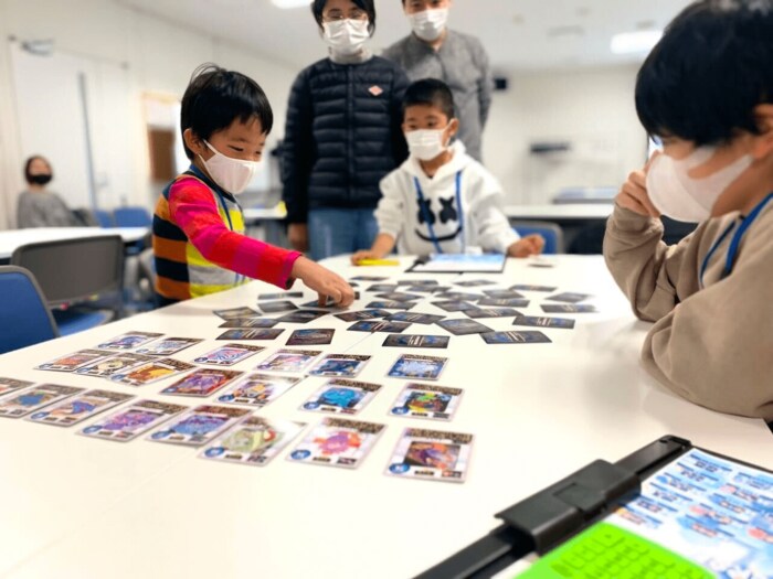 ゲーム型教材学童や保育園、学校へと広がっている