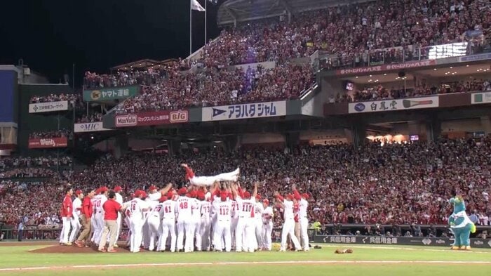 広島 リーグ優勝の瞬間はベンチにいた