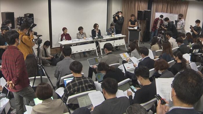 元慰安婦の批判を受けて正義記憶連帯は会見したが、会計が不透明などと批判が続いている