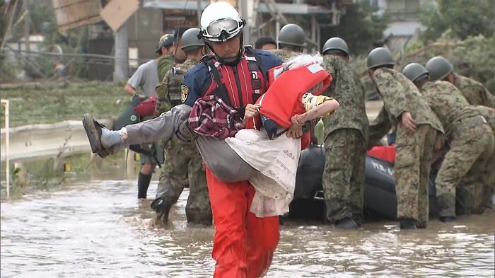 避難住民救助求めるメッセージ 土砂崩れで全壊捜索続く