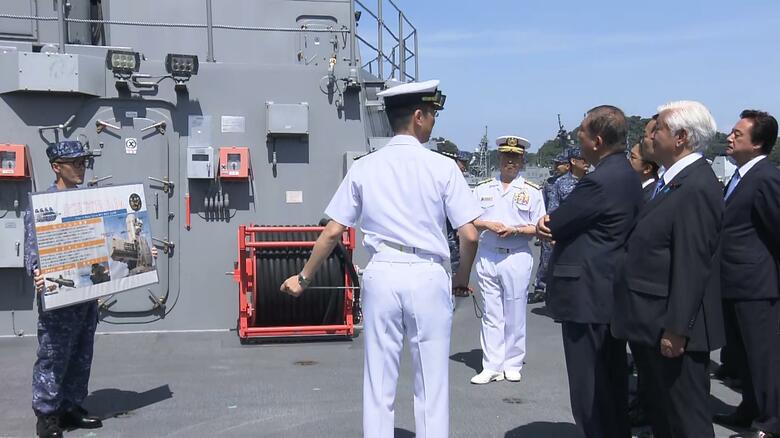 石破首相、事実上”空母化”進む護衛艦「かが」視察　「広大な海と空の防衛体制の強化に寄与する」｜FNNプライムオンライン