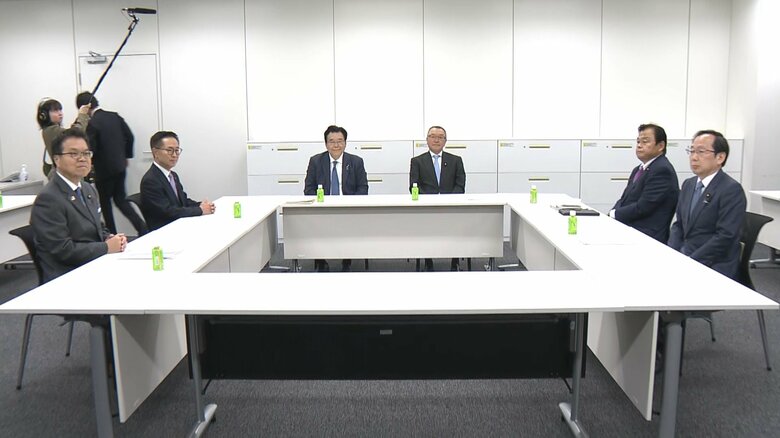 自民・公明・国民税調協議（12月13日）